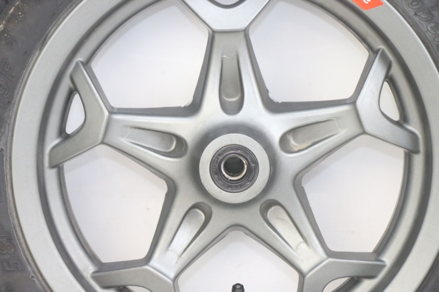 photo de OBRĘCZ PRZEDNIA APRILIA SXR 50 (2021 - 2023) - Zbliżenie komponentów