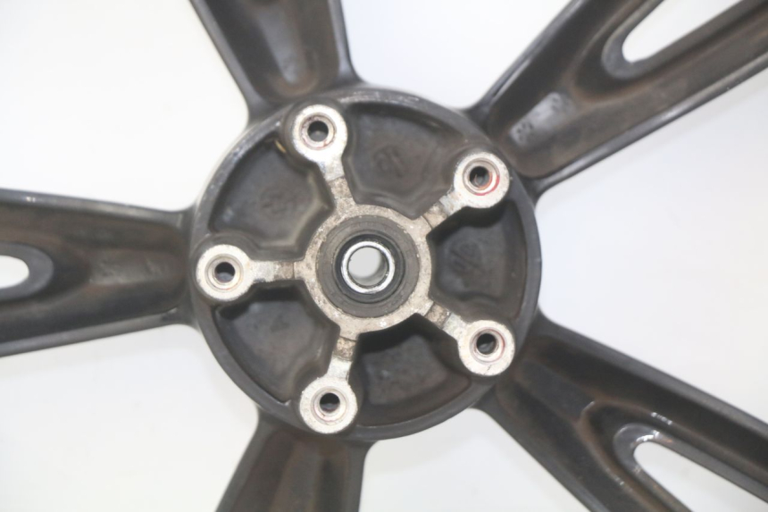 photo de OBRĘCZ PRZEDNIA PEUGEOT TWEET 4T 50 (2010 - 2014) - Szczegóły charakterystyczne