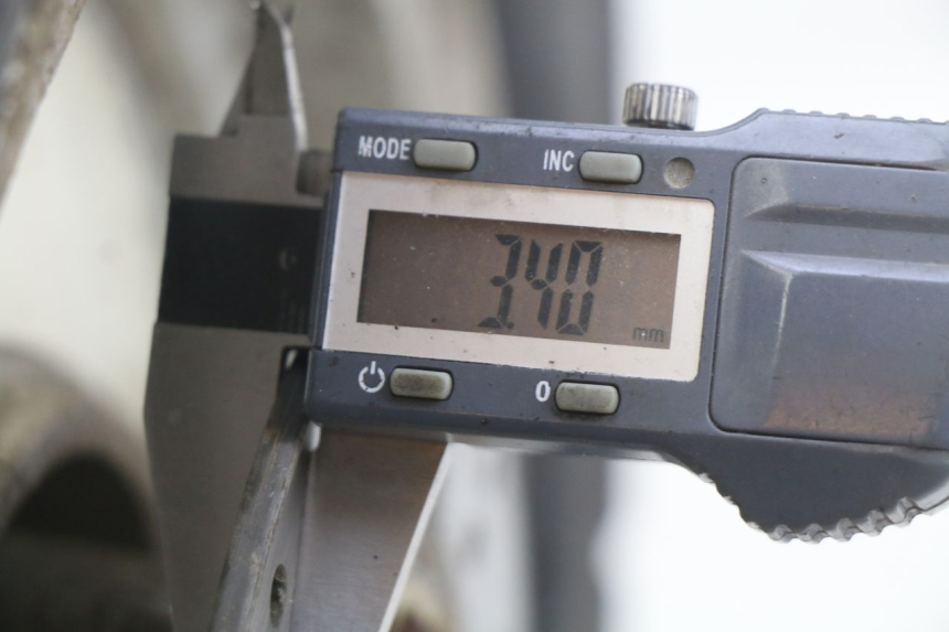 photo de OBRĘCZ PRZEDNIA PEUGEOT V-CLIC VCLIC 50 (2007 - 2013) - Szczegół części