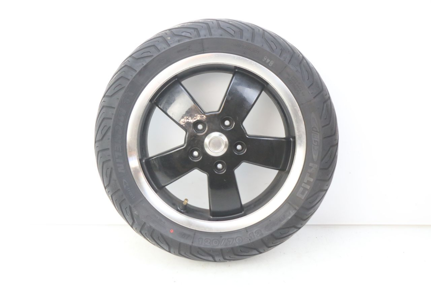 photo de OBRĘCZ PRZEDNIA PIAGGIO VESPA GTS IGET ABS 125 (2017 - 2023) - Widok główny