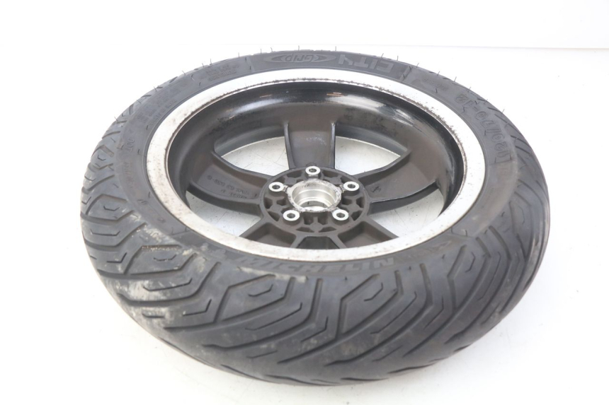 photo de OBRĘCZ PRZEDNIA PIAGGIO VESPA GTS IGET ABS 125 (2017 - 2023) - Inny kąt widzenia