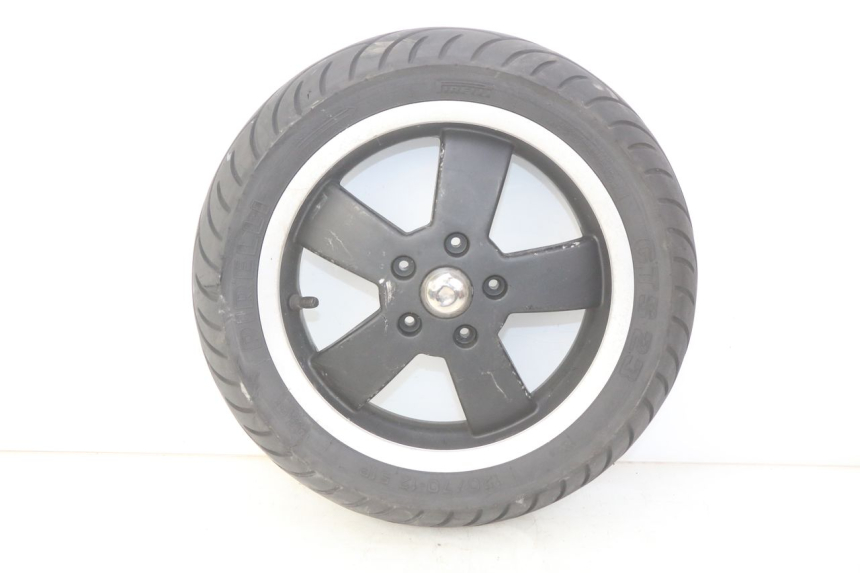 photo de OBRĘCZ PRZEDNIA PIAGGIO VESPA GTS SUPER IE 125 (2009 - 2016) - Widok główny