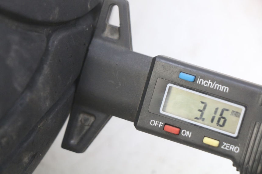 photo de OBRĘCZ PRZEDNIA PIAGGIO VESPA GTS SUPER IE 125 (2009 - 2016) - Szczegół części