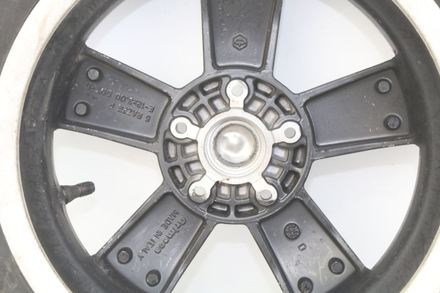 photo de OBRĘCZ PRZEDNIA PIAGGIO VESPA GTS SUPER IE 125 (2009 - 2016) - Widok ogólny