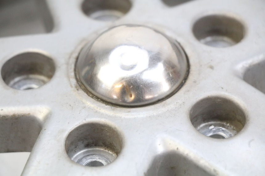 photo de OBRĘCZ PRZEDNIA PIAGGIO VESPA LXV 125 (2006 - 2009) - Szczegół części