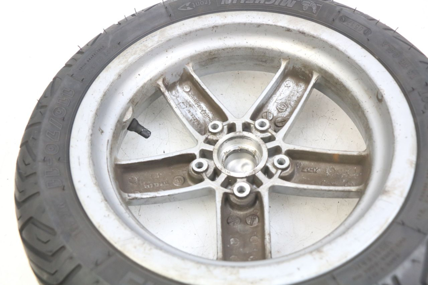 photo de OBRĘCZ PRZEDNIA PIAGGIO VESPA LXV 125 (2006 - 2009) - Zbliżenie komponentów