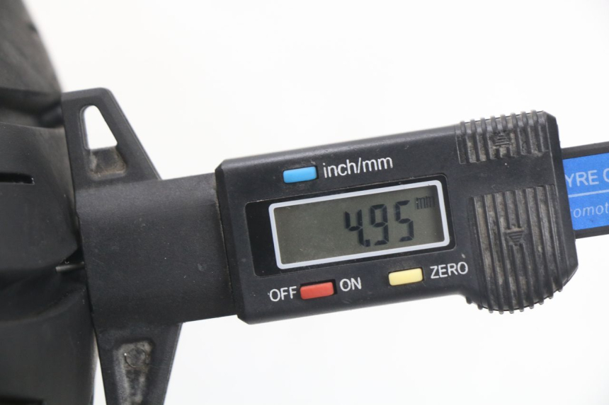 photo de OBRĘCZ PRZEDNIA JM MOTORS VIPER 4T 50 (2015 - 2022) - Szczegóły charakterystyczne