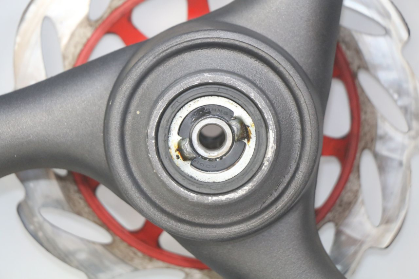 photo de OBRĘCZ PRZEDNIA EUROCKA VIRTUALITY GT 4T 50 (2011 - 2017) - Szczegóły charakterystyczne