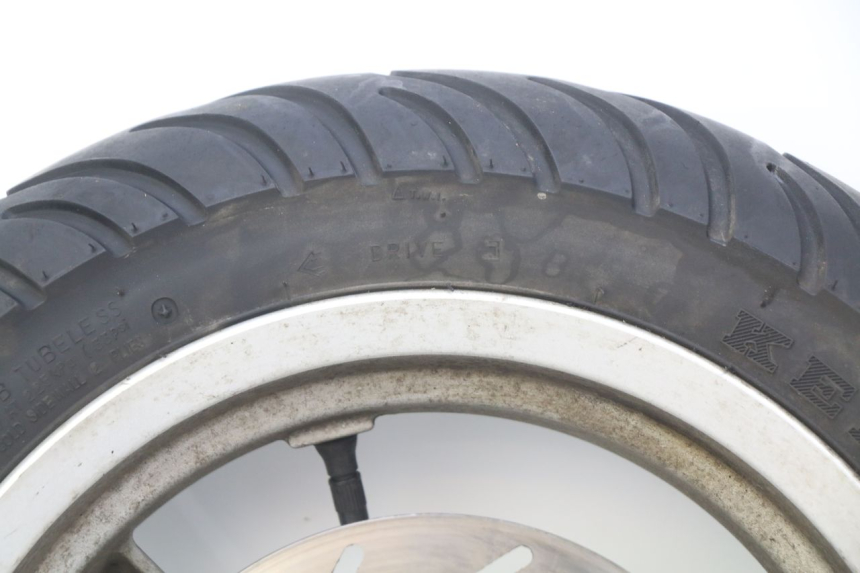 photo de OBRĘCZ PRZEDNIA PEUGEOT VIVACITY NEW 2T 50 (2008 - 2017) - Zbliżenie komponentów