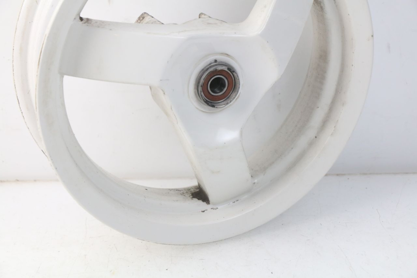 photo de OBRĘCZ PRZEDNIA PEUGEOT VIVACITY NEW 4T 50 (2008 - 2017) - Zbliżenie techniczne