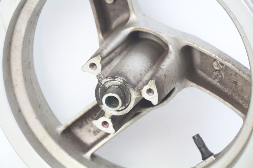 photo de OBRĘCZ PRZEDNIA PEUGEOT VIVACITY NEW 4T 50 (2008 - 2017) - Zbliżenie techniczne