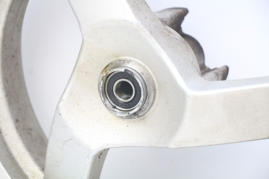 photo de OBRĘCZ PRZEDNIA PEUGEOT VIVACITY NEW 4T 50 (2008 - 2017) - Stan powierzchni