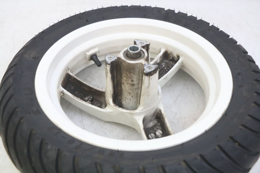 photo de OBRĘCZ PRZEDNIA PEUGEOT VIVACITY NEW 4T 50 (2008 - 2017) - Inny kąt widzenia