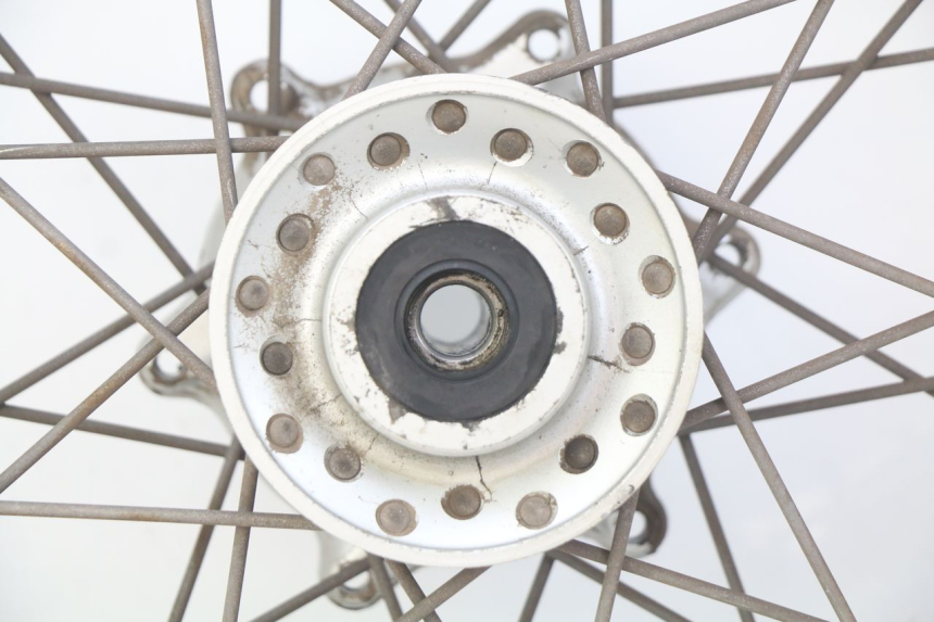 photo de OBRĘCZ PRZEDNIA HONDA VT C SHADOW 125 (1999 - 2007) - Zbliżenie komponentów