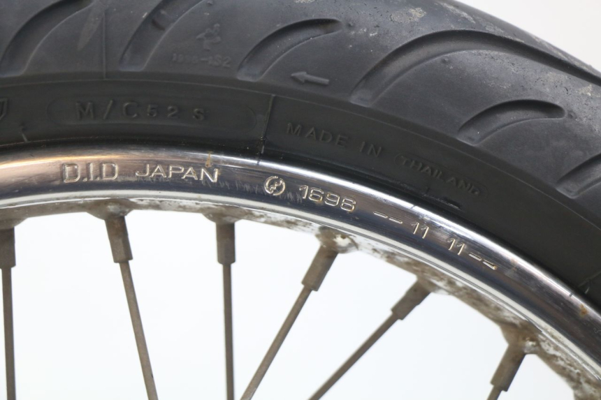 photo de OBRĘCZ PRZEDNIA HONDA VT C SHADOW 125 (1999 - 2007) - Inny kąt widzenia