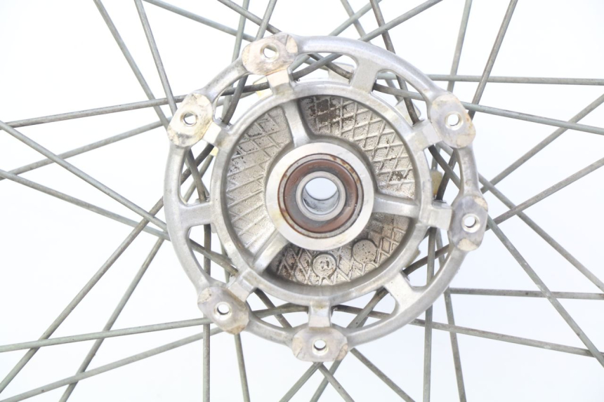 photo de OBRĘCZ PRZEDNIA MBK X-LIMIT XLIMIT 50 (2003 - 2006) - Struktura - zbliżenie