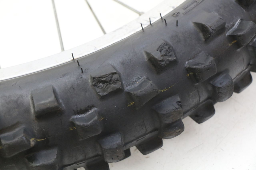 photo de OBRĘCZ PRZEDNIA MBK X-LIMIT XLIMIT 50 (2003 - 2006) - Zbliżenie techniczne