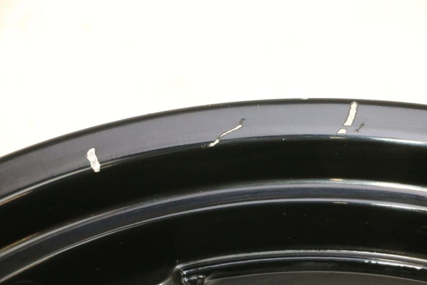 photo de OBRĘCZ PRZEDNIA YAMAHA XMAX X-MAX 125 (2006 - 2009) - Oznaczenia i referencje