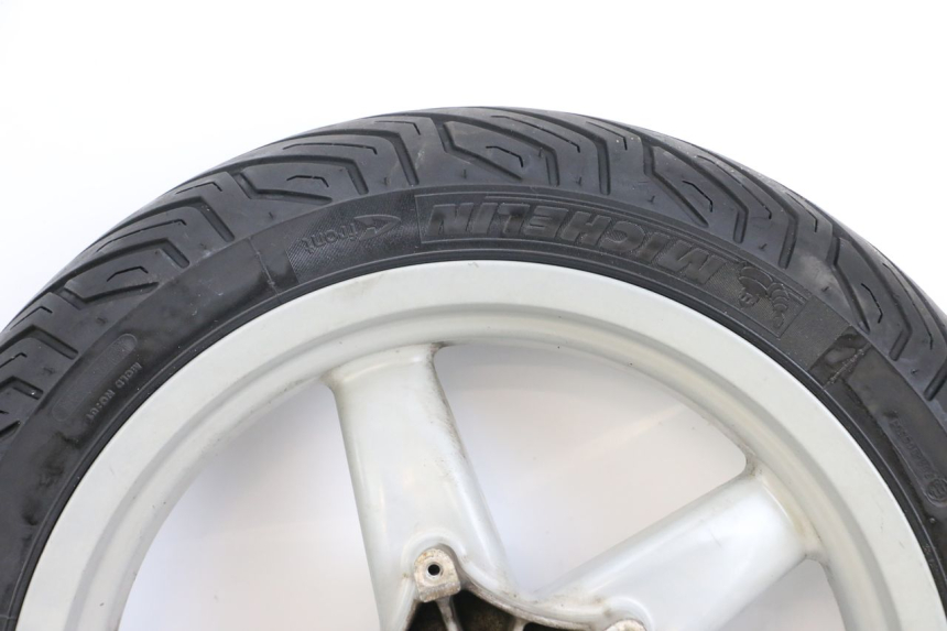 photo de OBRĘCZ PRZEDNIA PIAGGIO X9 125 (2000 - 2003) - Szczegóły charakterystyczne