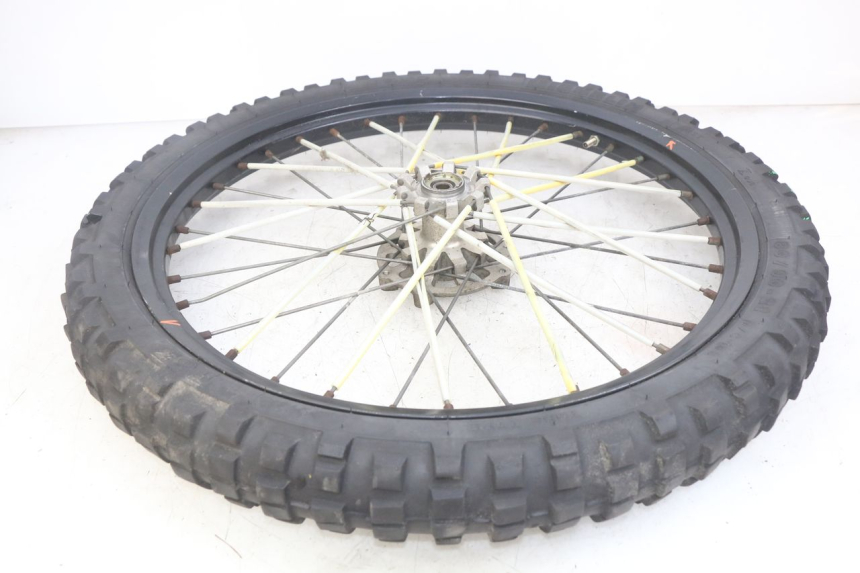 photo de OBRĘCZ PRZEDNIA PEUGEOT XP6 50 (2006 - 2011) - Zbliżenie techniczne