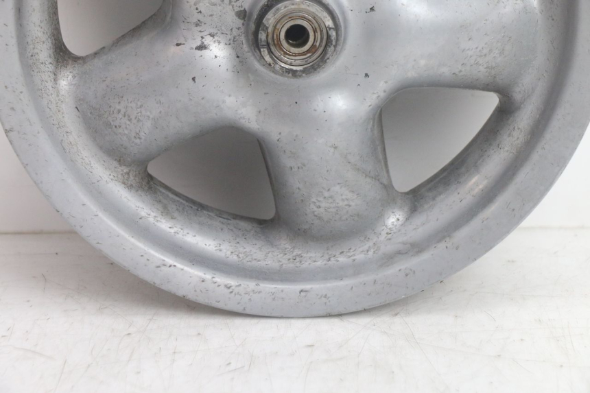 photo de OBRĘCZ PRZEDNIA YAMAHA YP MAJESTY 125 (1998 - 2001) - Zoom stanu zużycia