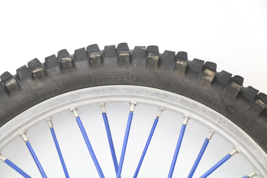 photo de OBRĘCZ PRZEDNIA YAMAHA YZ 125 (1998 - 2005) - Zbliżenie komponentów