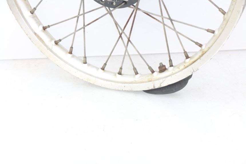 photo de OBRĘCZ PRZEDNIA YAMAHA YZ 80 (1982 - 1983) - Oznaczenia i referencje