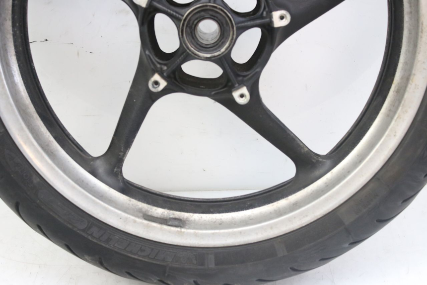 photo de OBRĘCZ PRZEDNIA YAMAHA YZF R1 1000 (2007 - 2008) - Szczegóły charakterystyczne