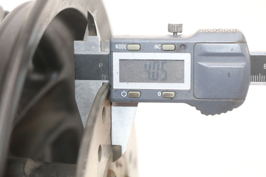 photo de OBRĘCZ PRZEDNIA PIAGGIO ZIP 4T 50 (2018 - 2020) - Zbliżenie techniczne