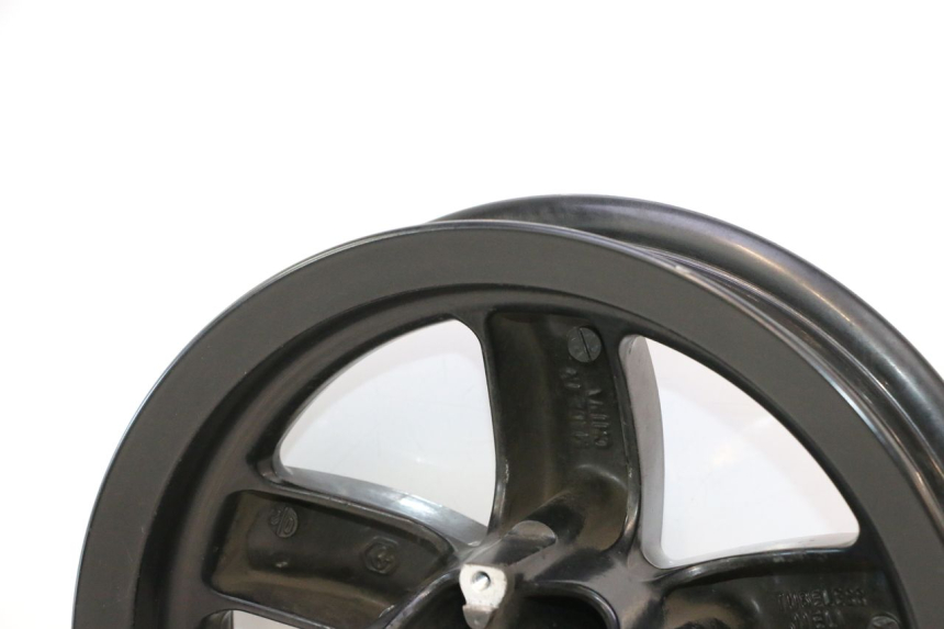 photo de PRZEDNIE KOŁO PIAGGIO ZIP IGET 4T 50 (2021 - 2023) - Inny kąt widzenia