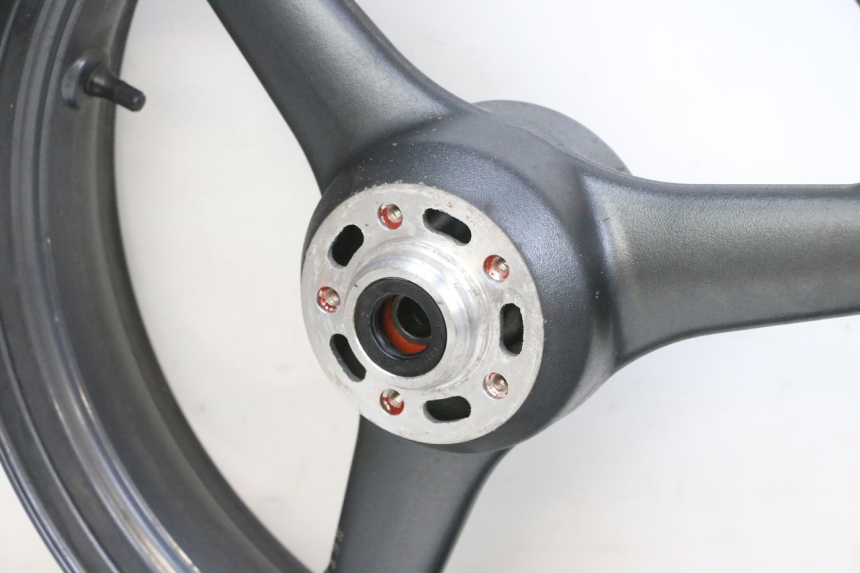 photo de OBRĘCZ PRZEDNIA KAWASAKI ZR 7 750 (1999 - 2004) - Zoom jakości