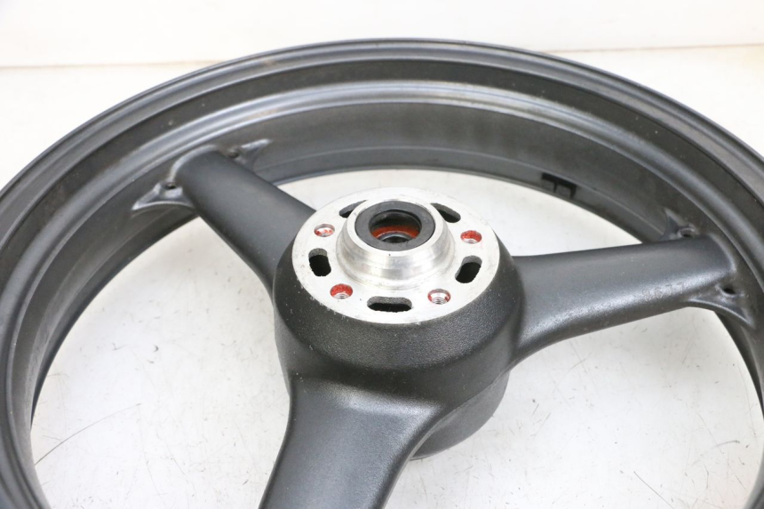 photo de OBRĘCZ PRZEDNIA KAWASAKI ZR 7 750 (1999 - 2004) - Oznaczenia i referencje