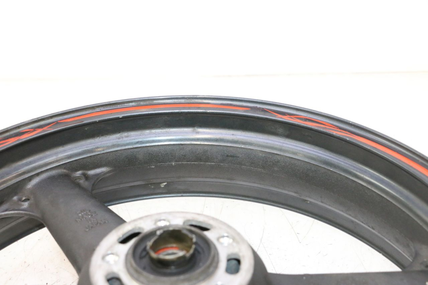 photo de OBRĘCZ PRZEDNIA KAWASAKI ZX-6R ZX6R 600 (1995 - 1997) - Szczegóły charakterystyczne
