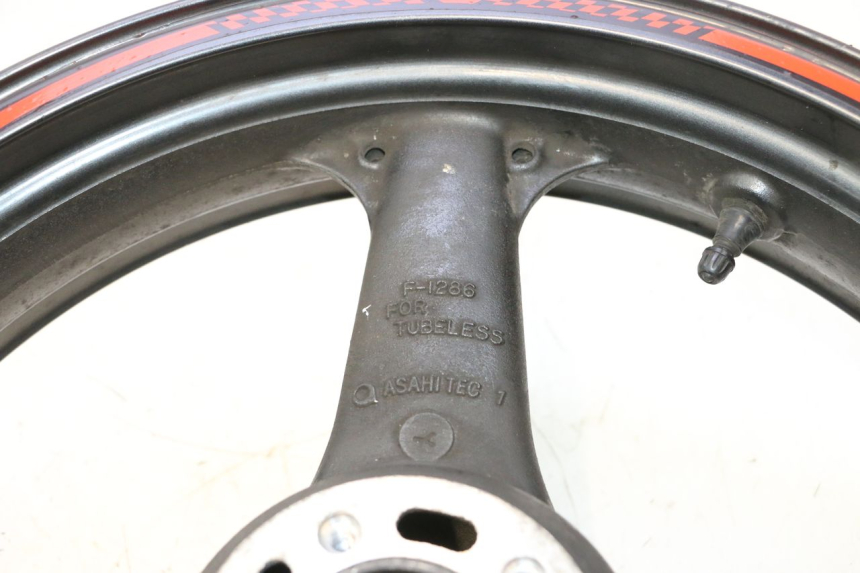 photo de OBRĘCZ PRZEDNIA KAWASAKI ZX-6R ZX6R 600 (1995 - 1997) - Zoom stanu zużycia
