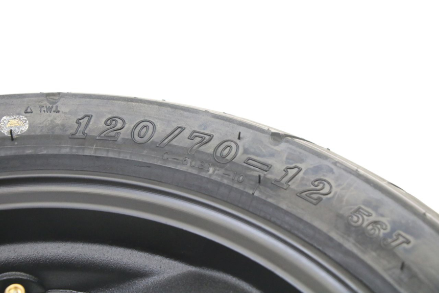 photo de OBRĘCZ PRZEDNIA I OPONA KYMCO AGILITY 4T 50 (2005 - 2018) - Szczegóły charakterystyczne