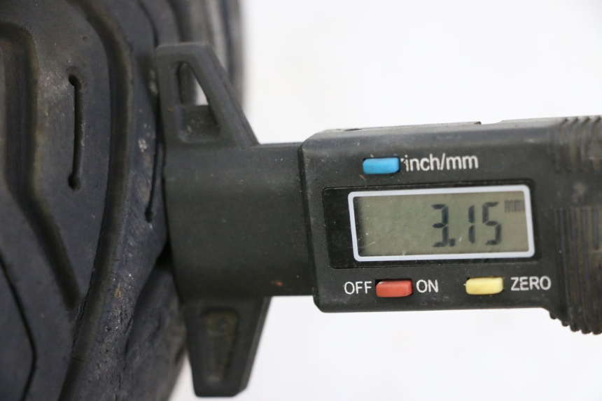 photo de OBRĘCZ PRZEDNIA I OPONA KYMCO AGILITY 4T 50 (2005 - 2018) - Szczegół części