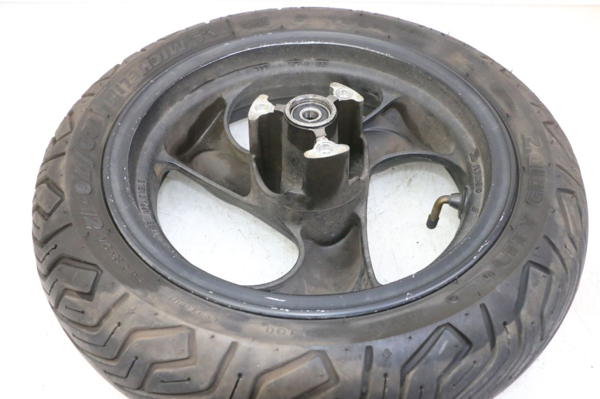 photo de OBRĘCZ PRZEDNIA I OPONA KYMCO AGILITY 4T 50 (2005 - 2018) - Inny kąt widzenia