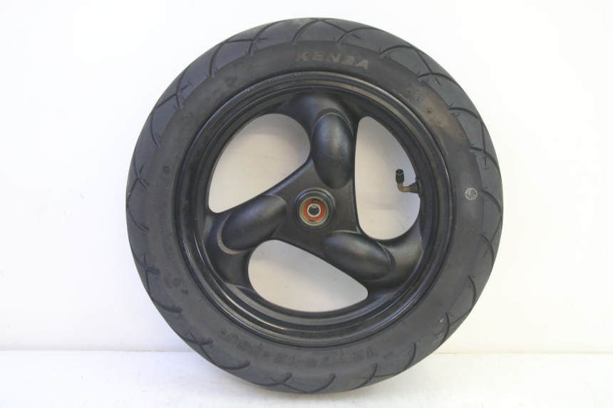 photo de OBRĘCZ PRZEDNIA I OPONA KYMCO AGILITY 4T 50 (2018 - 2022) - Widok główny