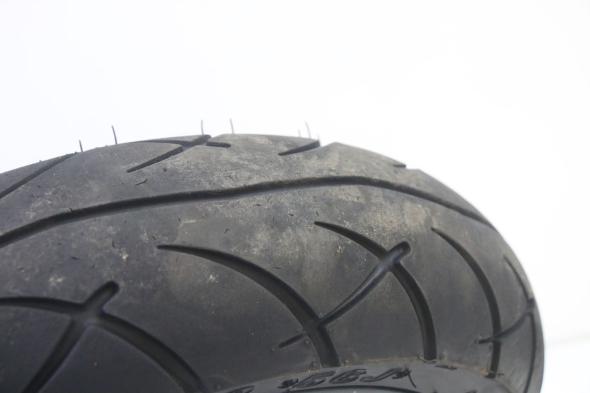 photo de OBRĘCZ PRZEDNIA I OPONA KYMCO AGILITY 4T 50 (2018 - 2022) - Zbliżenie komponentów