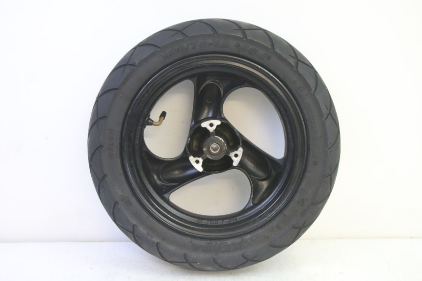 photo de OBRĘCZ PRZEDNIA I OPONA KYMCO AGILITY 4T 50 (2018 - 2022) - Widok ogólny