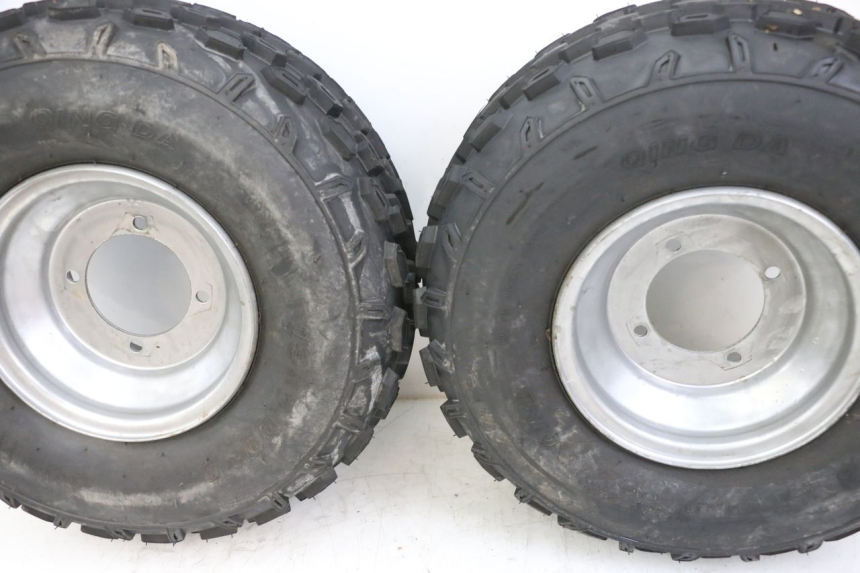 photo de OBRĘCZ PRZEDNIA I OPONA ANGELL ENFANT 1 - Punkty mocowania