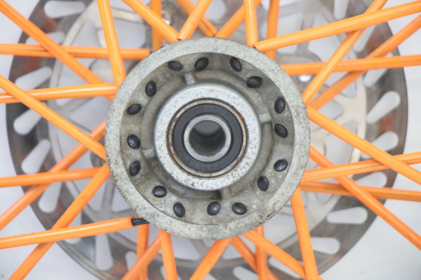 photo de OBRĘCZ PRZEDNIA I OPONA APOLLO RFZ 125 - Zdjęcie dodatkowe