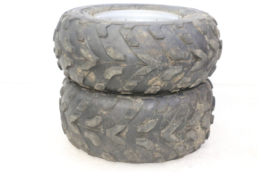 photo de OBRĘCZ PRZEDNIA I OPONA KEROX BAZOOKA 110 - Inny kąt widzenia