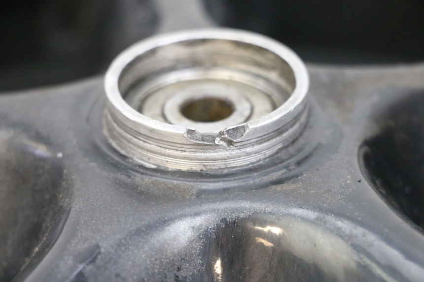 photo de OBRĘCZ PRZEDNIA I OPONA MBK BOOSTER SPIRIT 50 (2004 - 2017) - Punkty mocowania