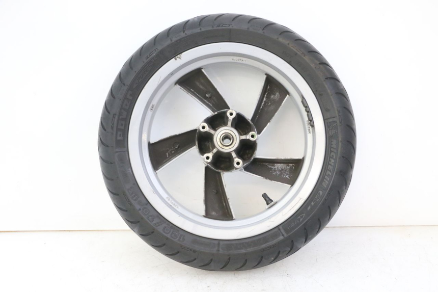 photo de OBRĘCZ PRZEDNIA I OPONA PEUGEOT CITYSTAR 50 (2013 - 2017) - Zbliżenie komponentów