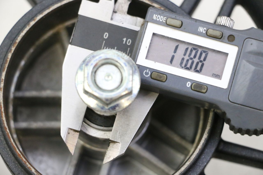 photo de OBRĘCZ PRZEDNIA I OPONA SEGWAY NINEBOT F65I 1 - Szczegół części