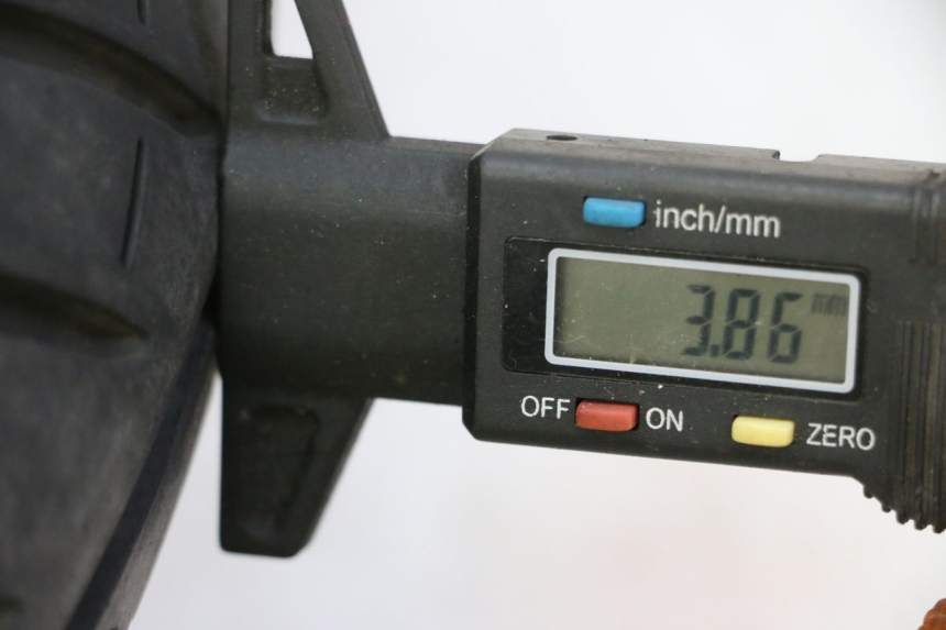 photo de OBRĘCZ PRZEDNIA I OPONA STAHO FH 50 (2018 - 2019) - Szczegół części