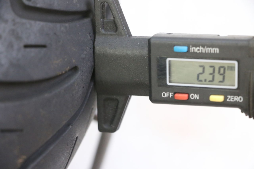 photo de OBRĘCZ PRZEDNIA I OPONA SYM FIDDLE 3 III 50 (2014 - 2020) - Szczegół części