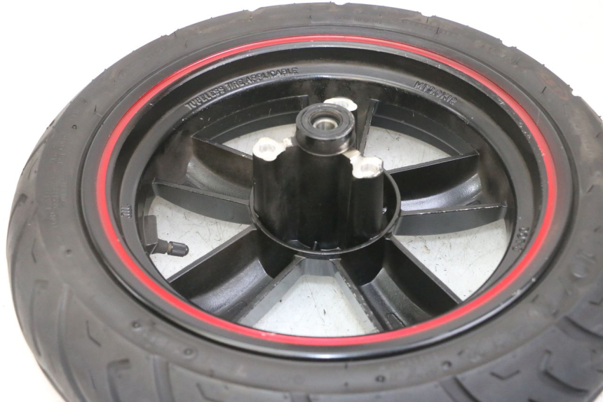 photo de OBRĘCZ PRZEDNIA I OPONA SYM FIDDLE 3 III 50 (2014 - 2020) - Zoom stanu zużycia