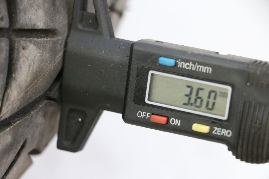 photo de OBRĘCZ PRZEDNIA I OPONA YAMAHA FJ 36Y 1100 (1984 - 1985) - Szczegół części